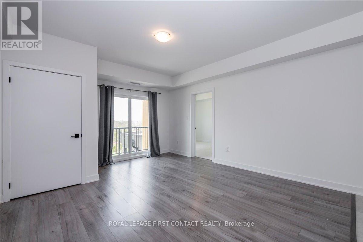 












207 - 8 CULINARY LANE

,
Barrie,




Ontario
L9J0T2

