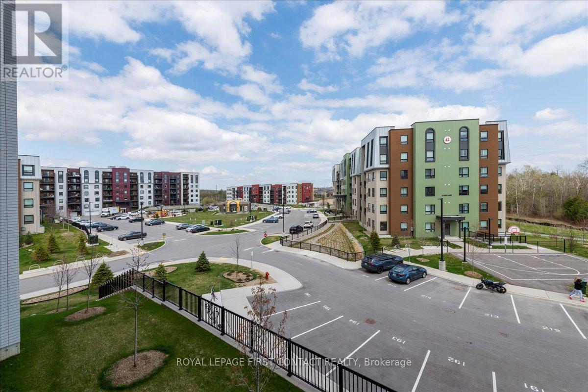












207 - 8 CULINARY LANE

,
Barrie,




Ontario
L9J0T2

