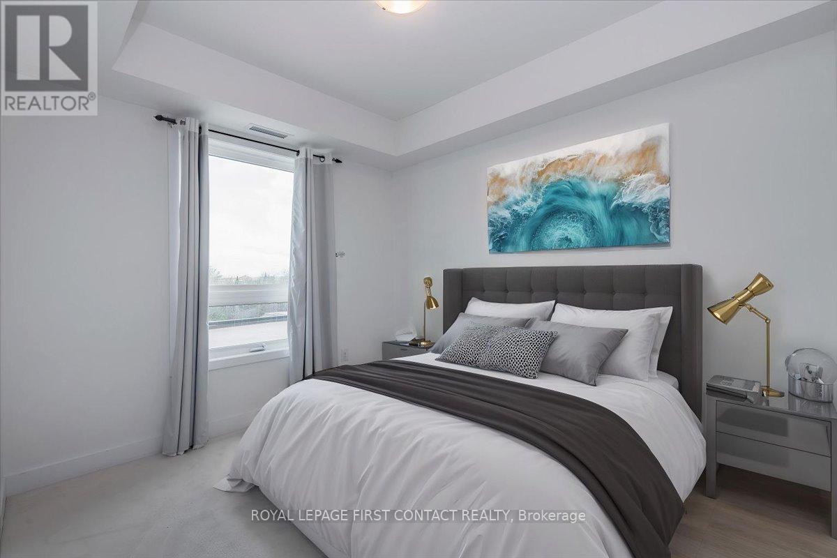 












207 - 8 CULINARY LANE

,
Barrie,




Ontario
L9J0T2

