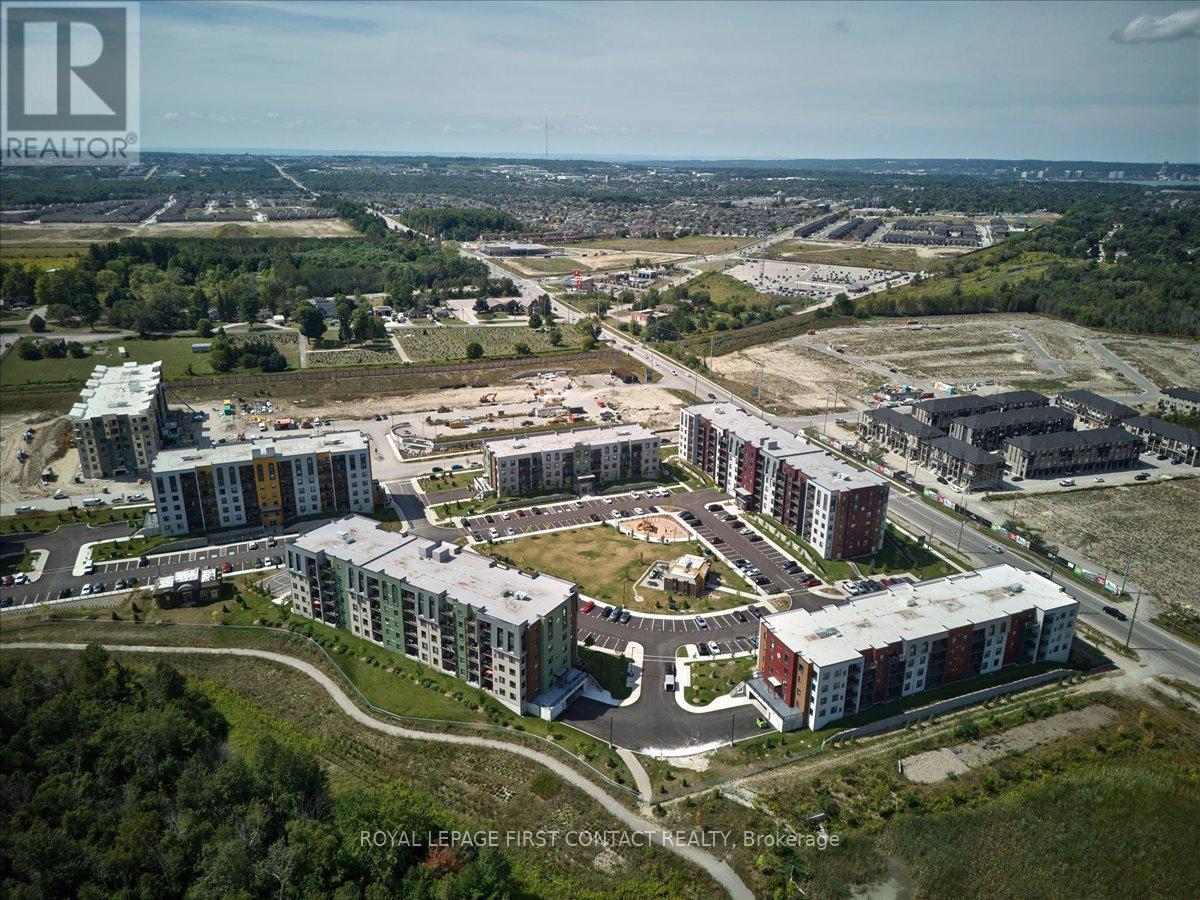 












207 - 8 CULINARY LANE

,
Barrie,




Ontario
L9J0T2

