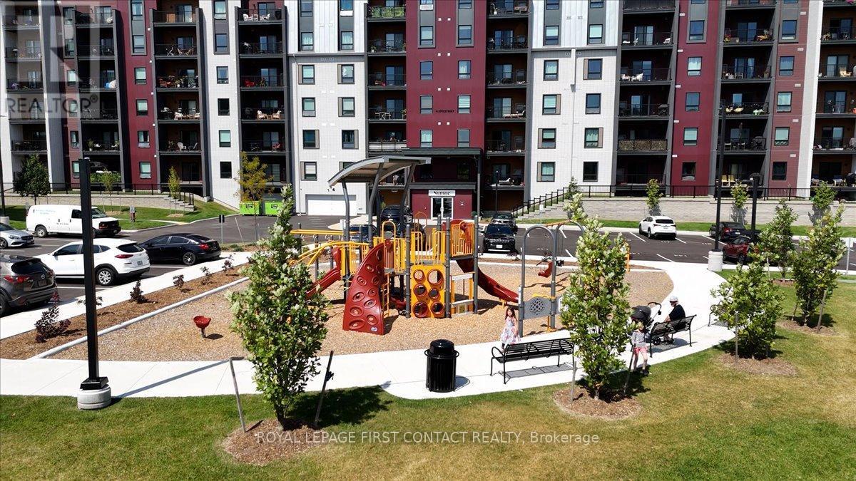 












207 - 8 CULINARY LANE

,
Barrie,




Ontario
L9J0T2

