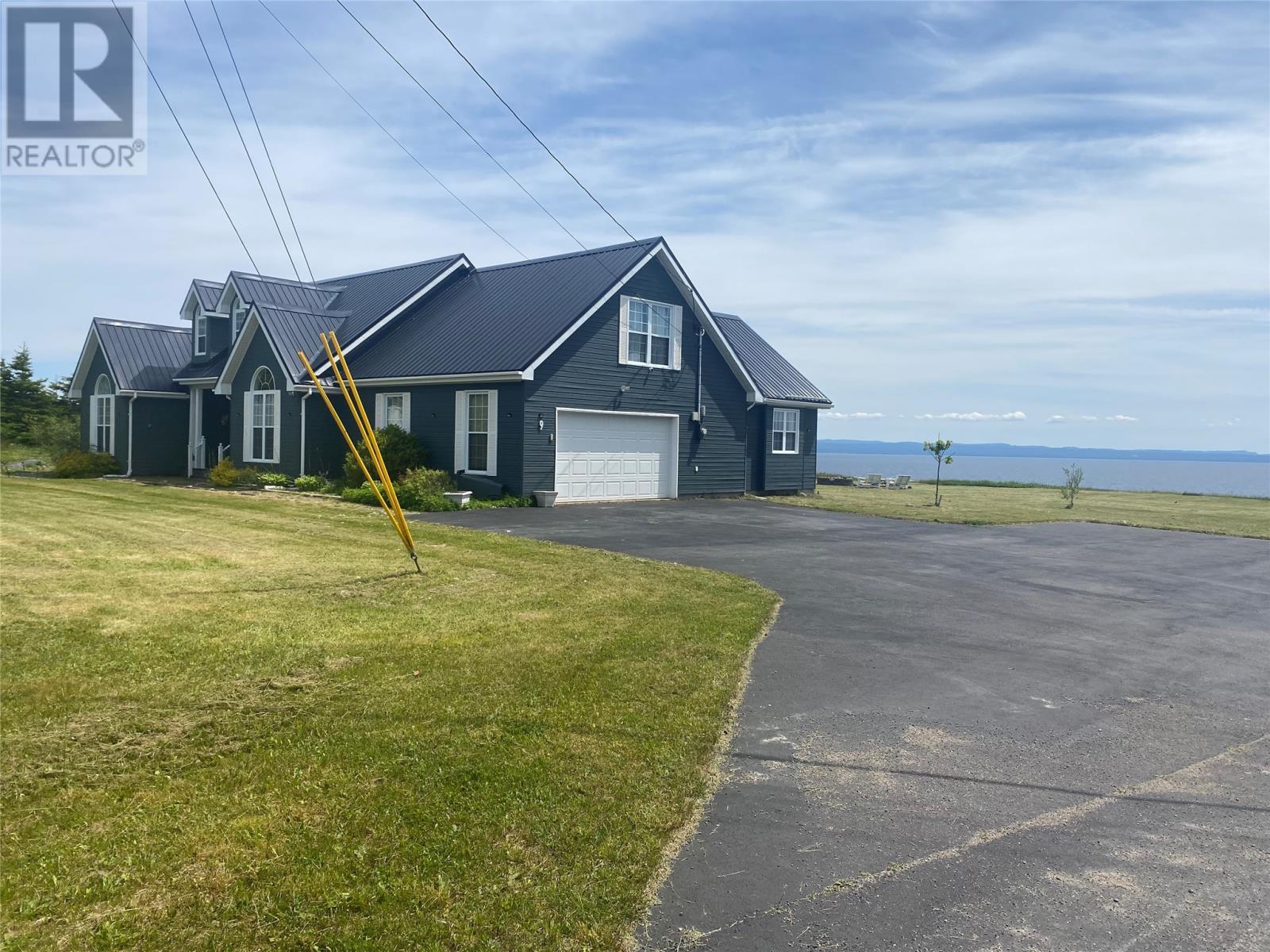 












9 McCarthy's Lane

,
Kippens,




Newfoundland & Labrador
A2N3N1


