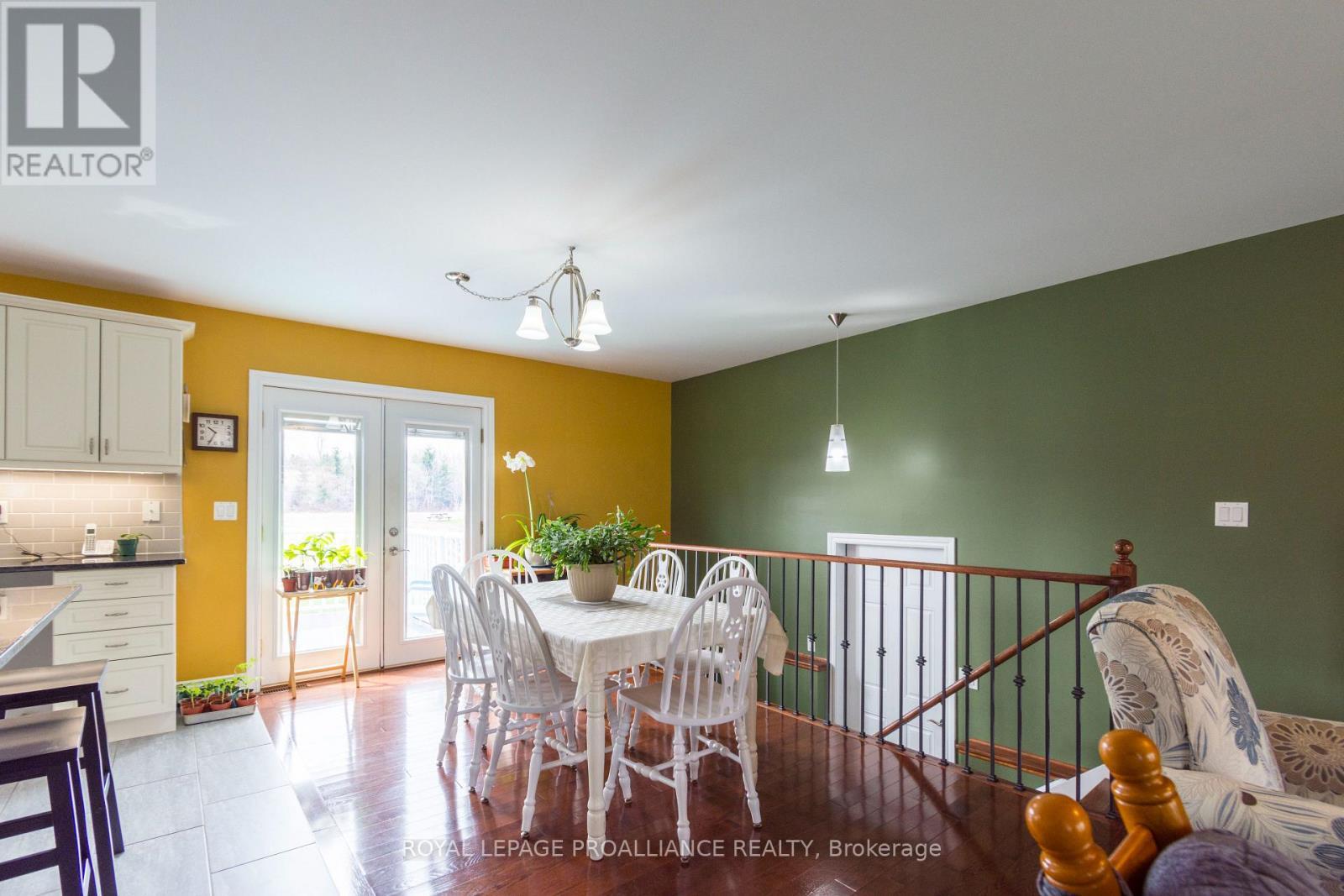 












25 CHATTEN ROAD

,
Brighton,




Ontario
K0K1H0

