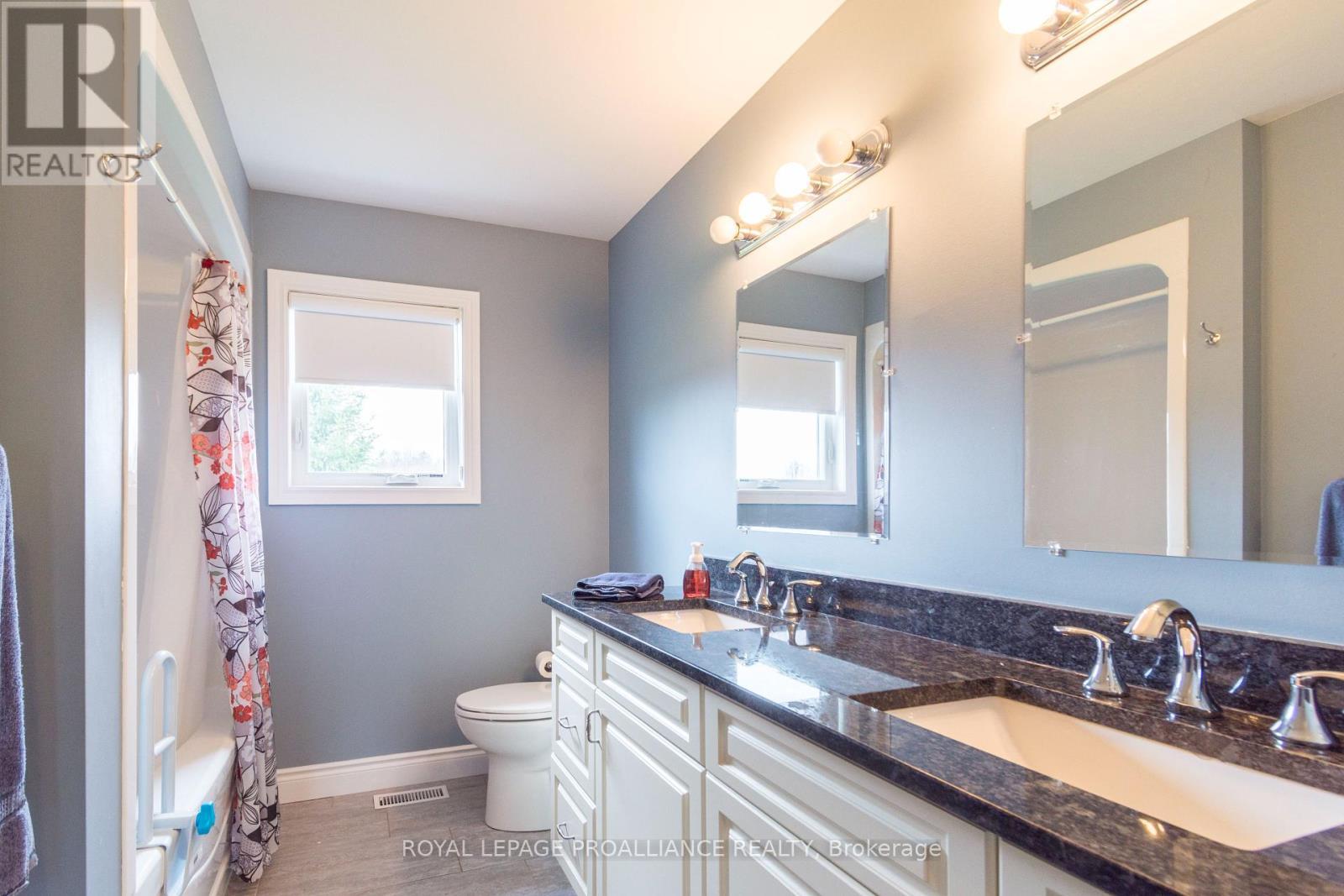 












25 CHATTEN ROAD

,
Brighton,




Ontario
K0K1H0

