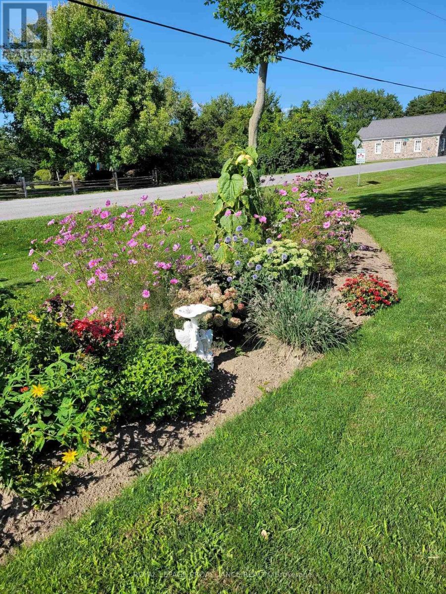 












25 CHATTEN ROAD

,
Brighton,




Ontario
K0K1H0


