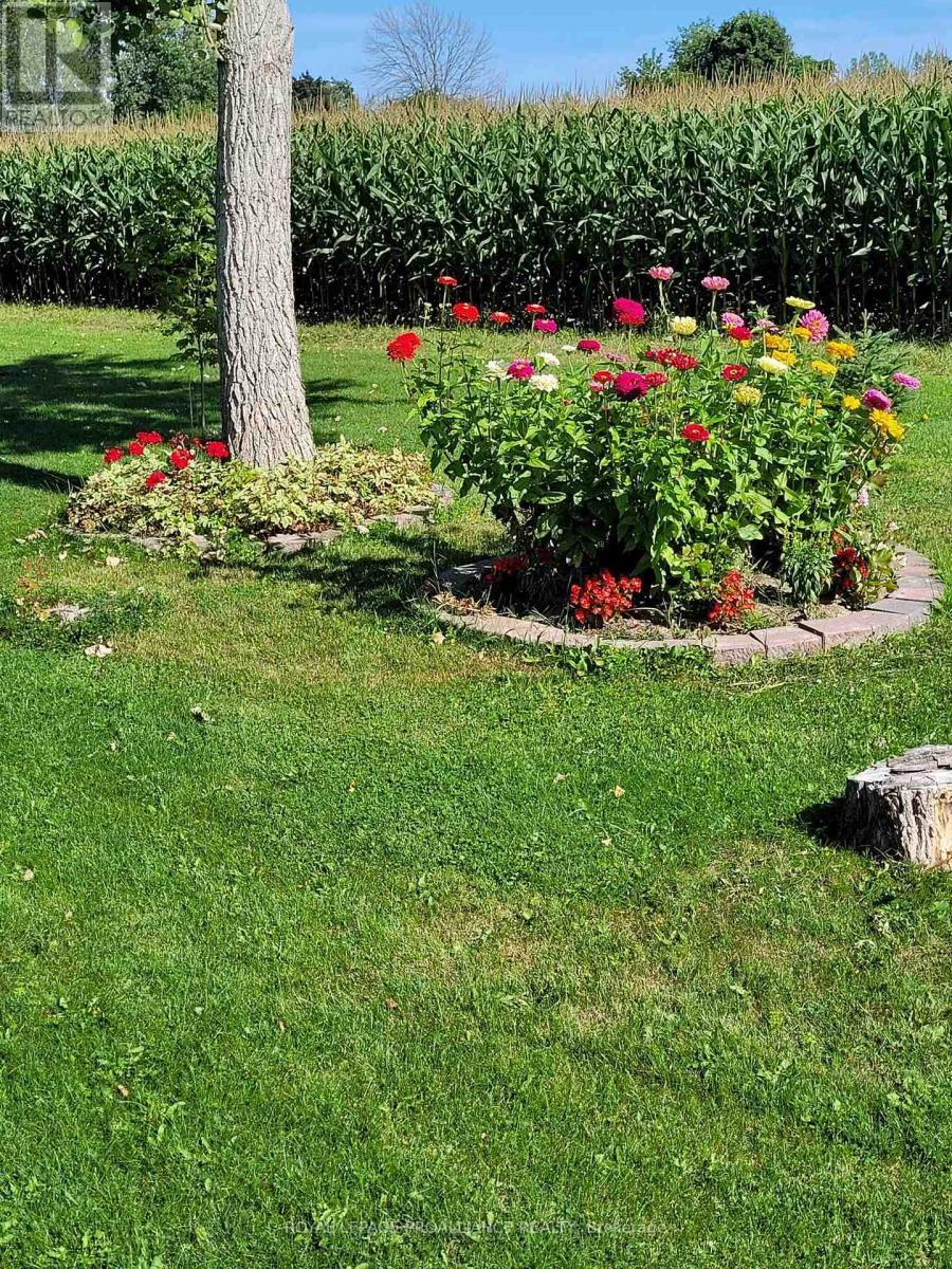 












25 CHATTEN ROAD

,
Brighton,




Ontario
K0K1H0

