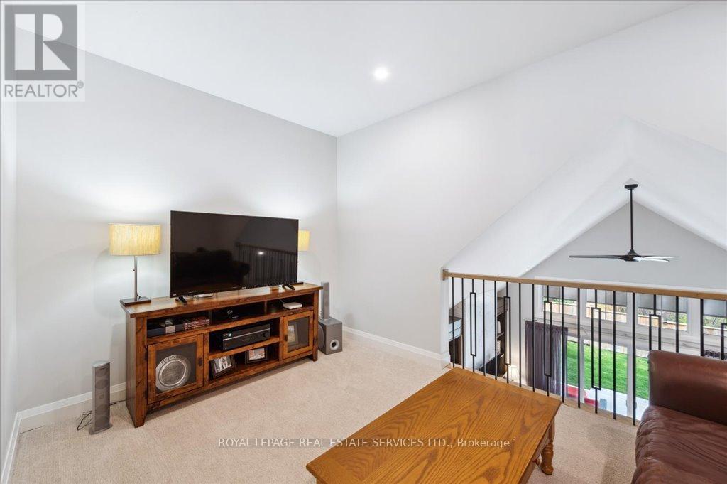 












7 - 190 CANBORO ROAD

,
Pelham,




Ontario
L0S1M0

