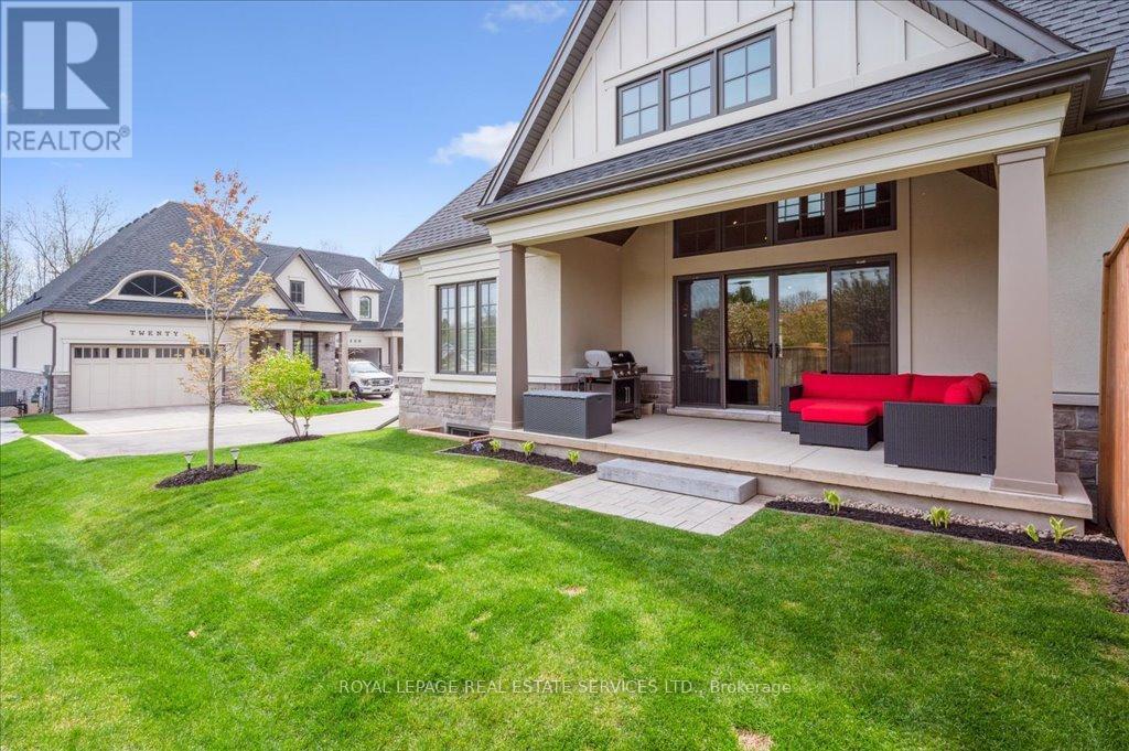 












7 - 190 CANBORO ROAD

,
Pelham,




Ontario
L0S1M0

