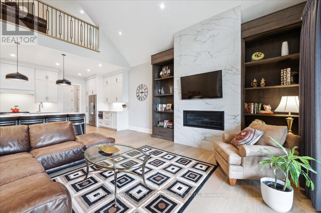 












7 - 190 CANBORO ROAD

,
Pelham,




Ontario
L0S1M0

