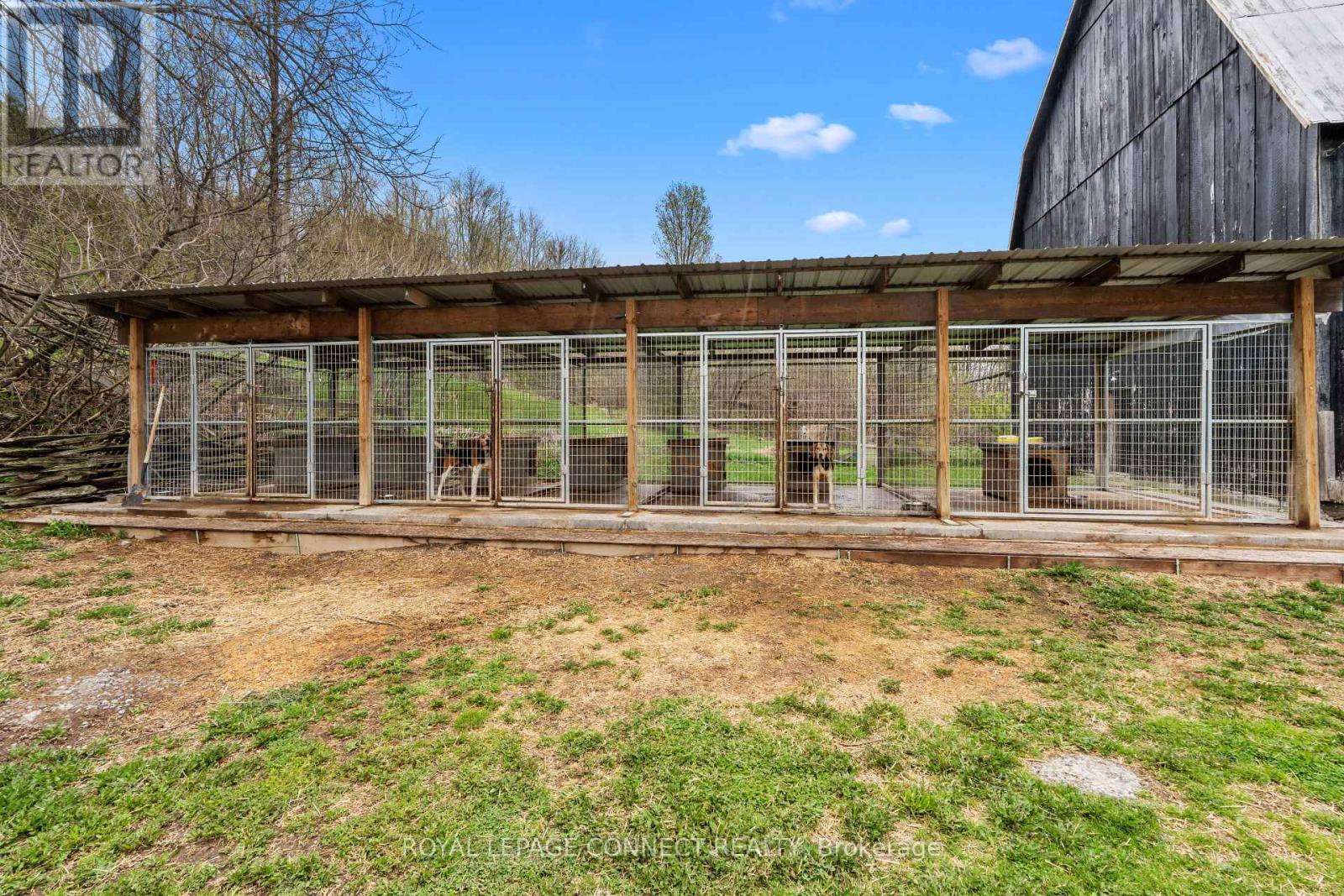 












373 DESHANE ROAD

,
Tweed,




Ontario
K0K2L0

