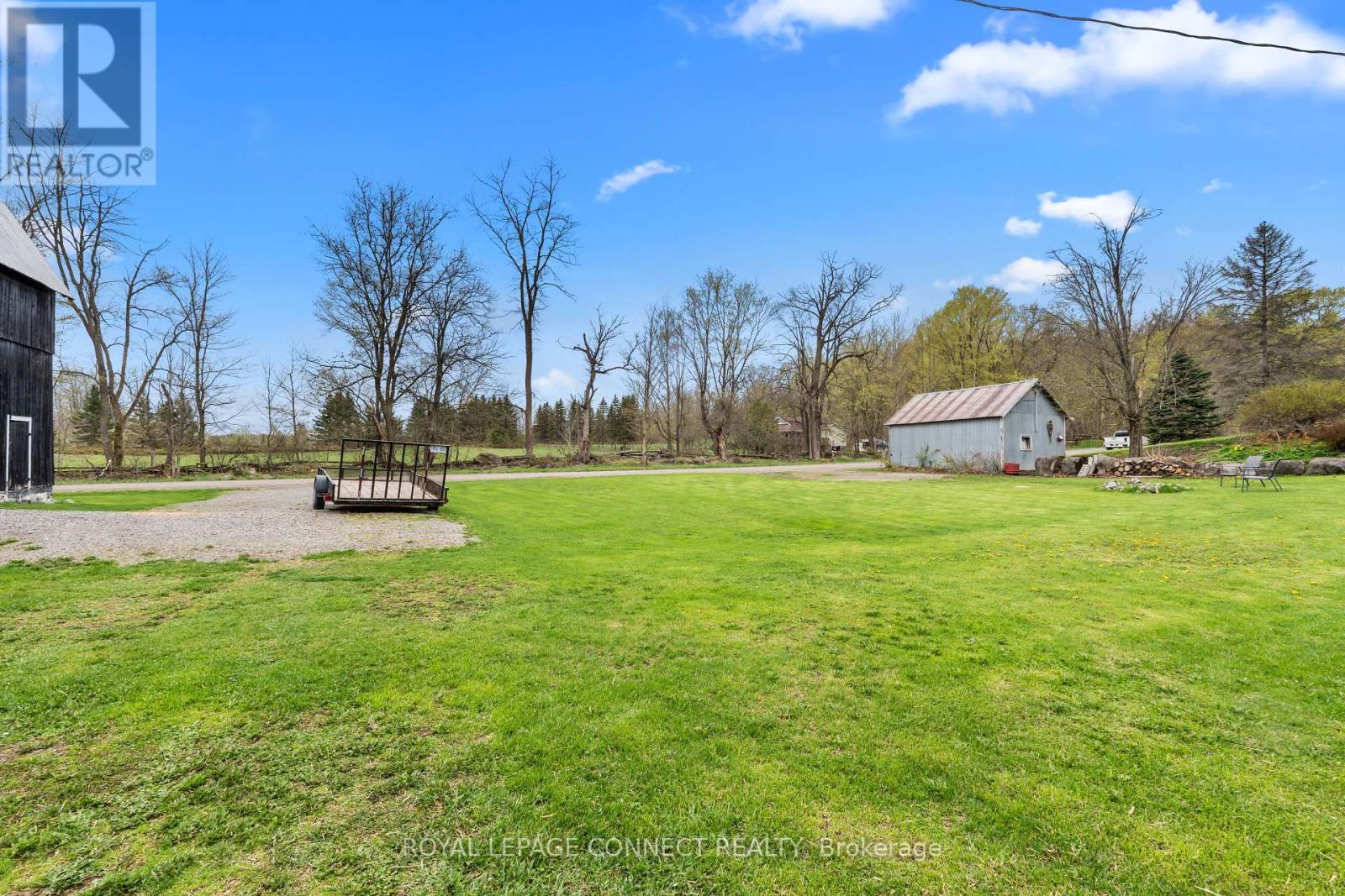 












373 DESHANE ROAD

,
Tweed,




Ontario
K0K2L0

