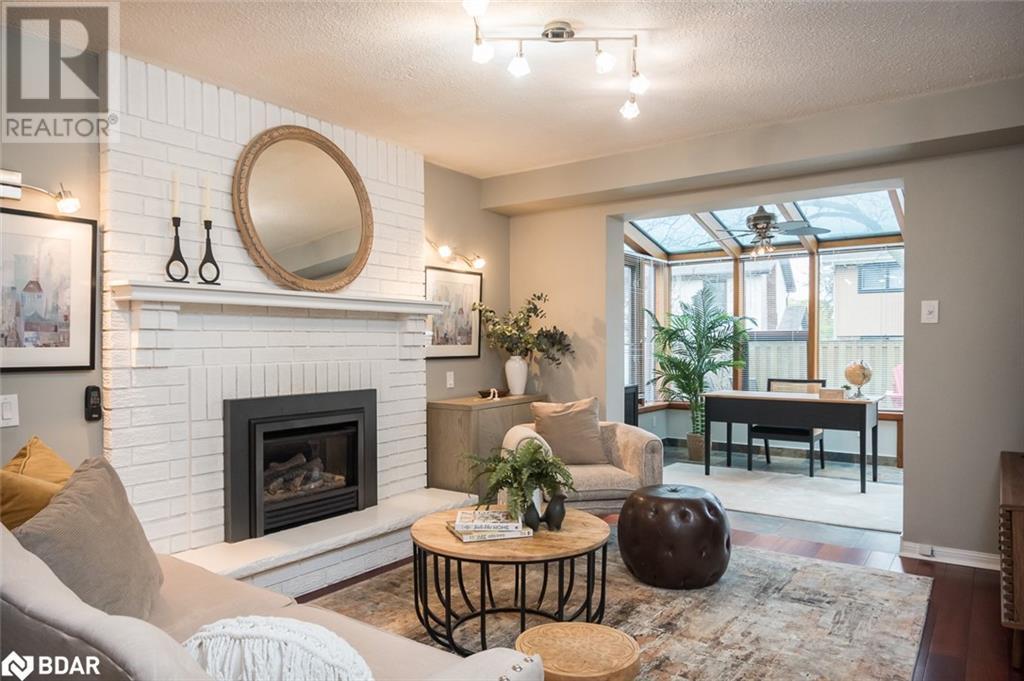 












2696 LOS PALMAS Court

,
Mississauga,




Ontario
L5N2G7

