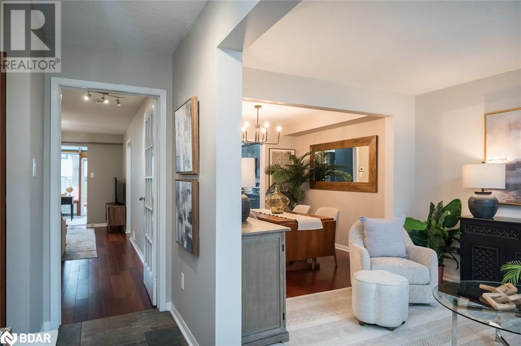 












2696 LOS PALMAS Court

,
Mississauga,




Ontario
L5N2G7

