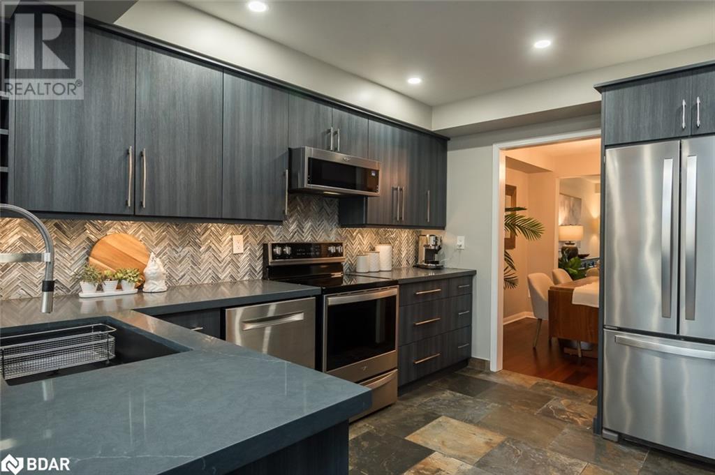 












2696 LOS PALMAS Court

,
Mississauga,




Ontario
L5N2G7


