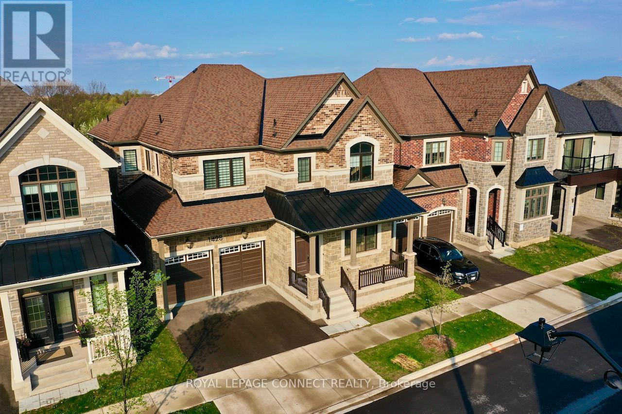 












1428 FORD STRATHY CRESCENT

,
Oakville,




Ontario
L6H3W8

