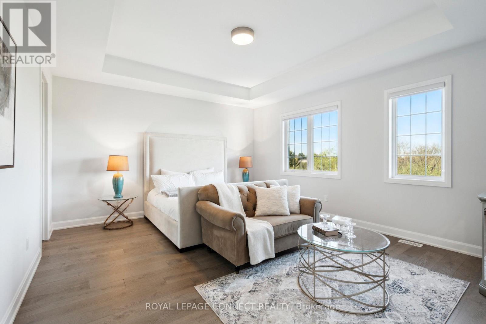 












1428 FORD STRATHY CRESCENT

,
Oakville,




Ontario
L6H3W8

