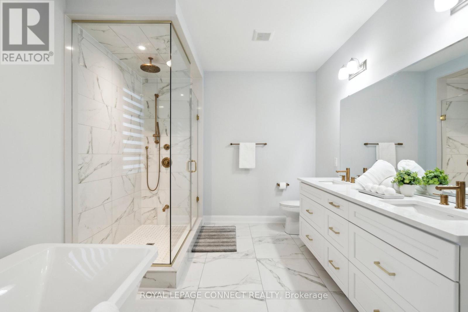 












1428 FORD STRATHY CRESCENT

,
Oakville,




Ontario
L6H3W8

