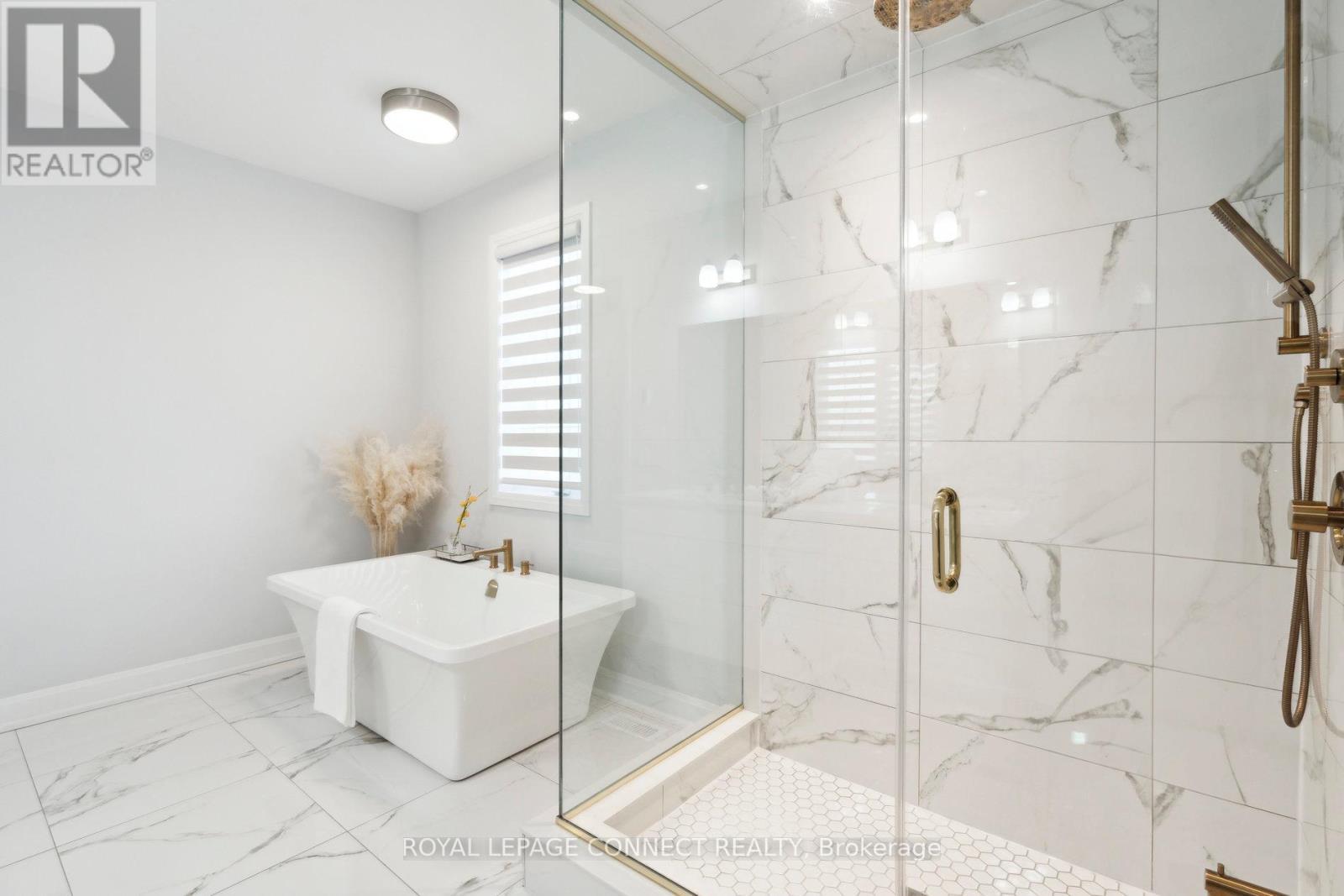 












1428 FORD STRATHY CRESCENT

,
Oakville,




Ontario
L6H3W8

