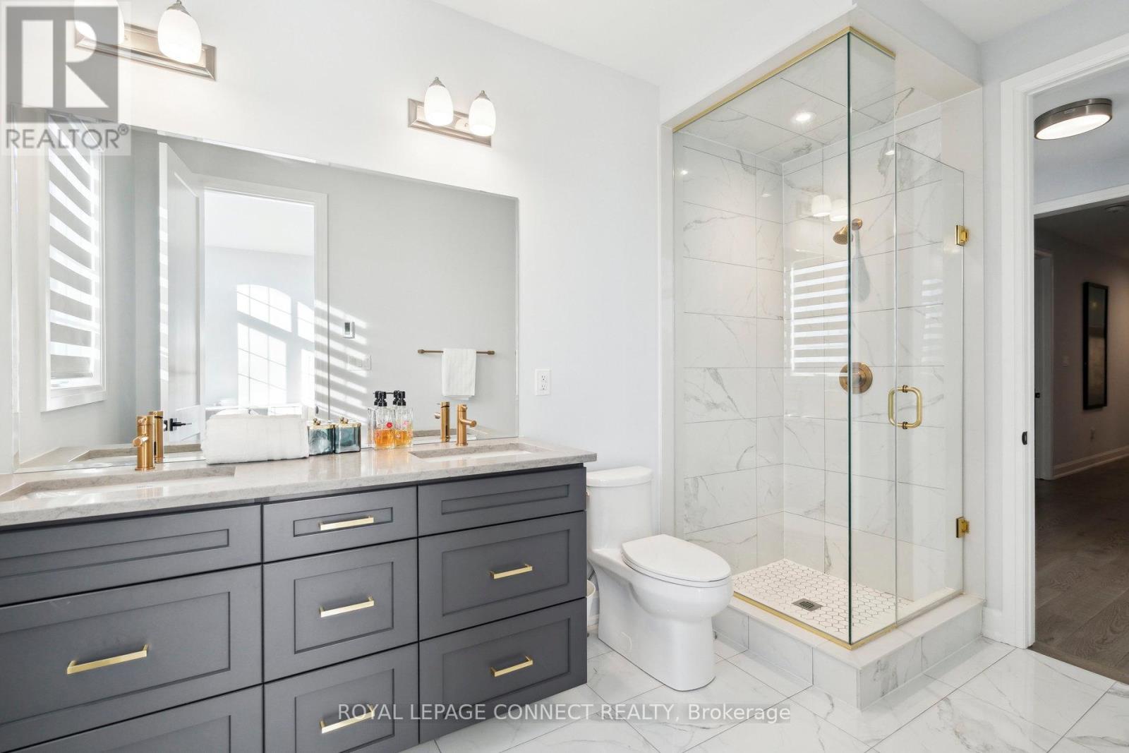 












1428 FORD STRATHY CRESCENT

,
Oakville,




Ontario
L6H3W8

