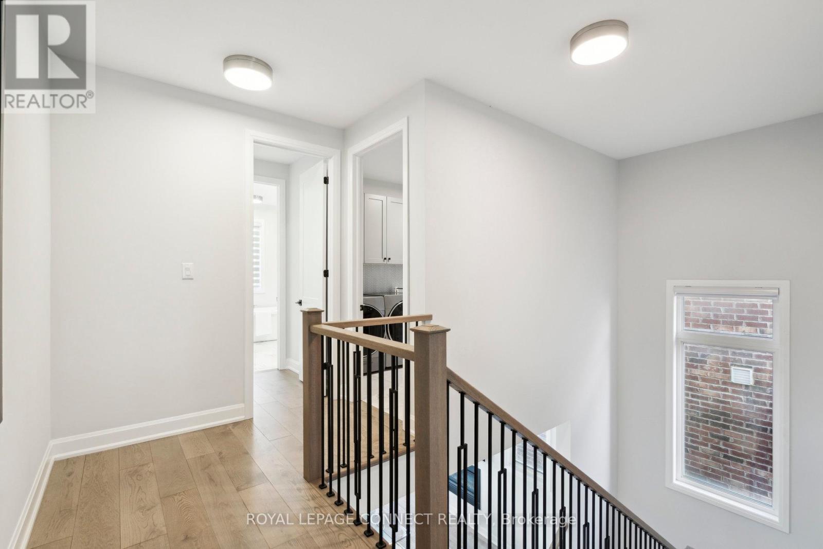 












1428 FORD STRATHY CRESCENT

,
Oakville,




Ontario
L6H3W8

