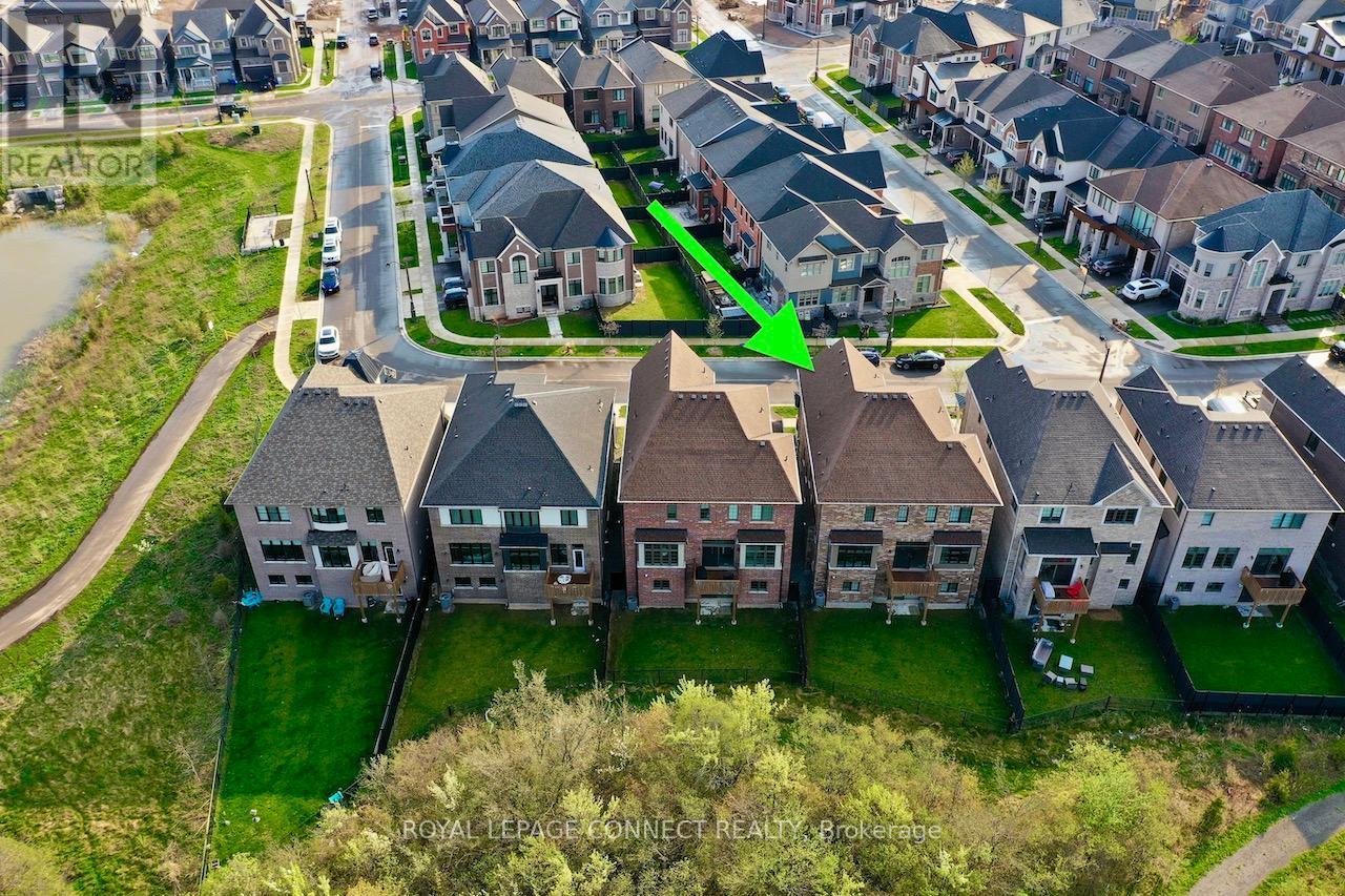












1428 FORD STRATHY CRESCENT

,
Oakville,




Ontario
L6H3W8

