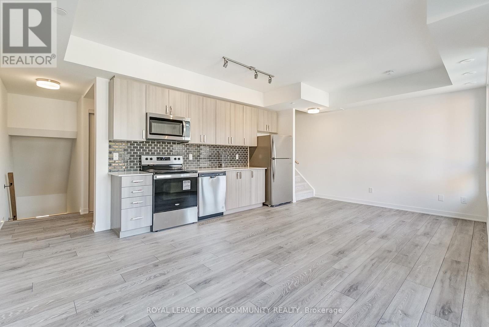 












UNIT 4 - 4017 HICKORY DRIVE

,
Mississauga,




Ontario
L4W0G6

