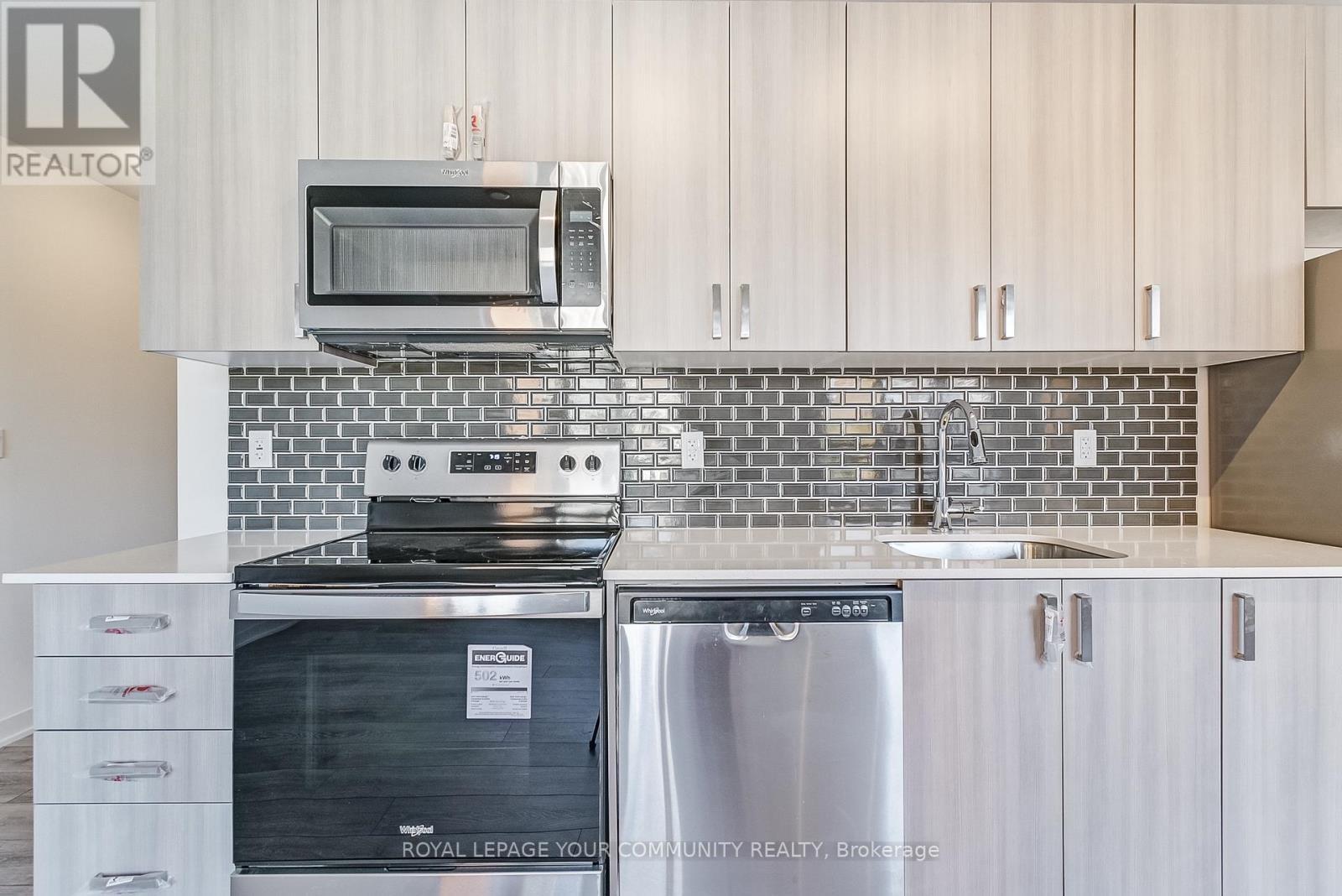 












UNIT 4 - 4017 HICKORY DRIVE

,
Mississauga,




Ontario
L4W0G6

