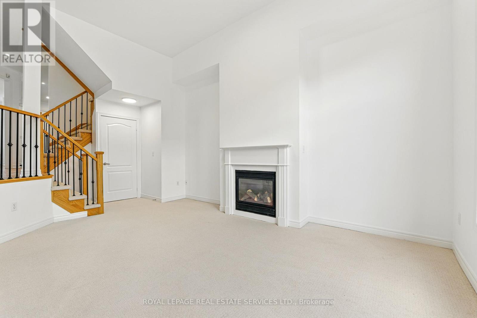 












3349 EGLINTON AVENUE W

,
Mississauga,




Ontario
L5M7W8

