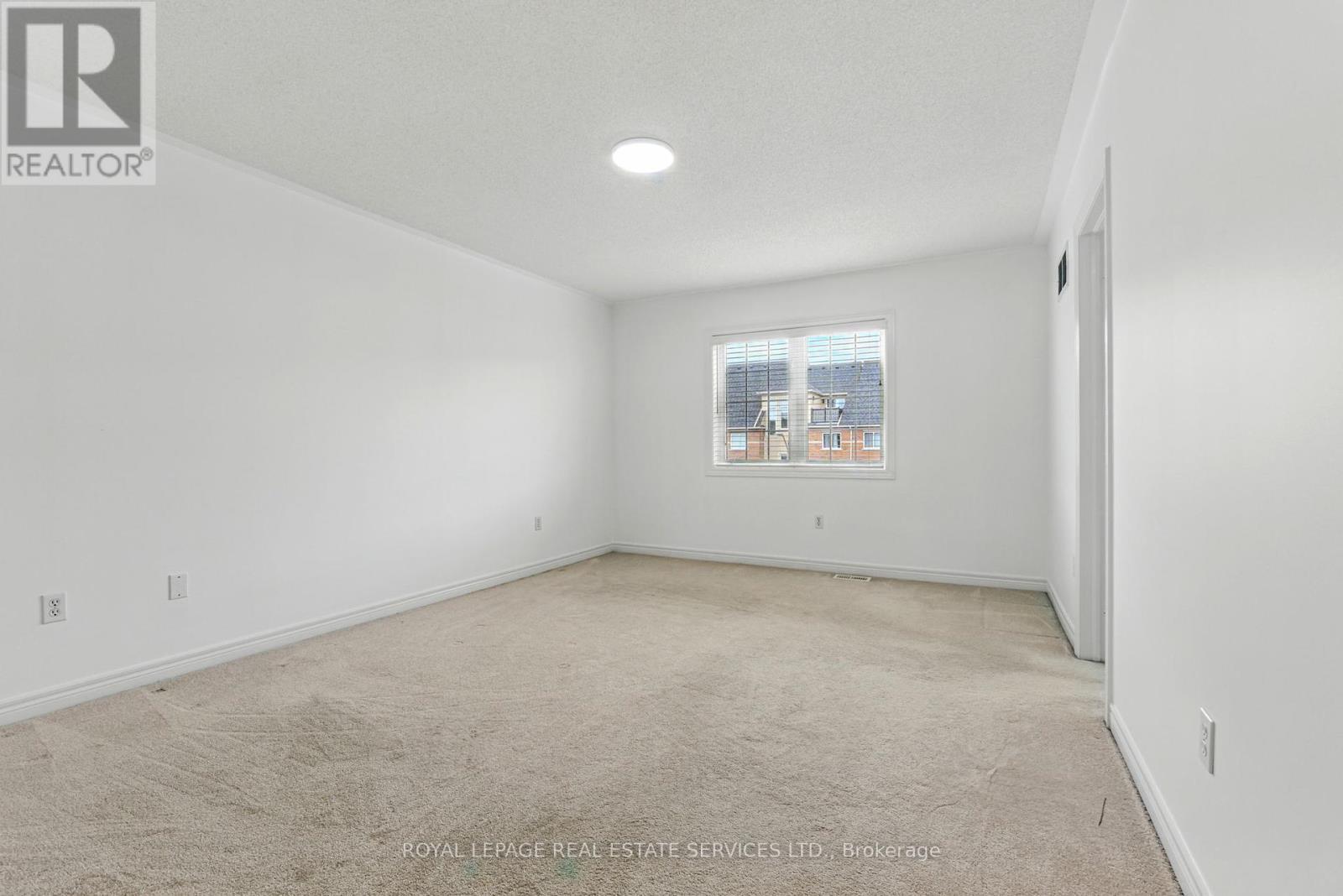 












3349 EGLINTON AVENUE W

,
Mississauga,




Ontario
L5M7W8

