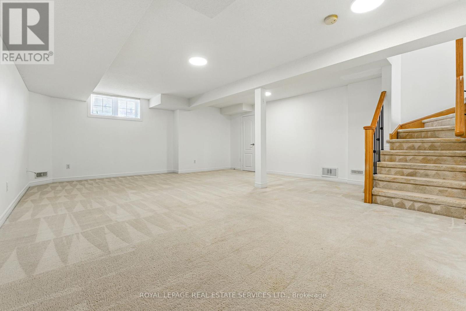 












3349 EGLINTON AVENUE W

,
Mississauga,




Ontario
L5M7W8

