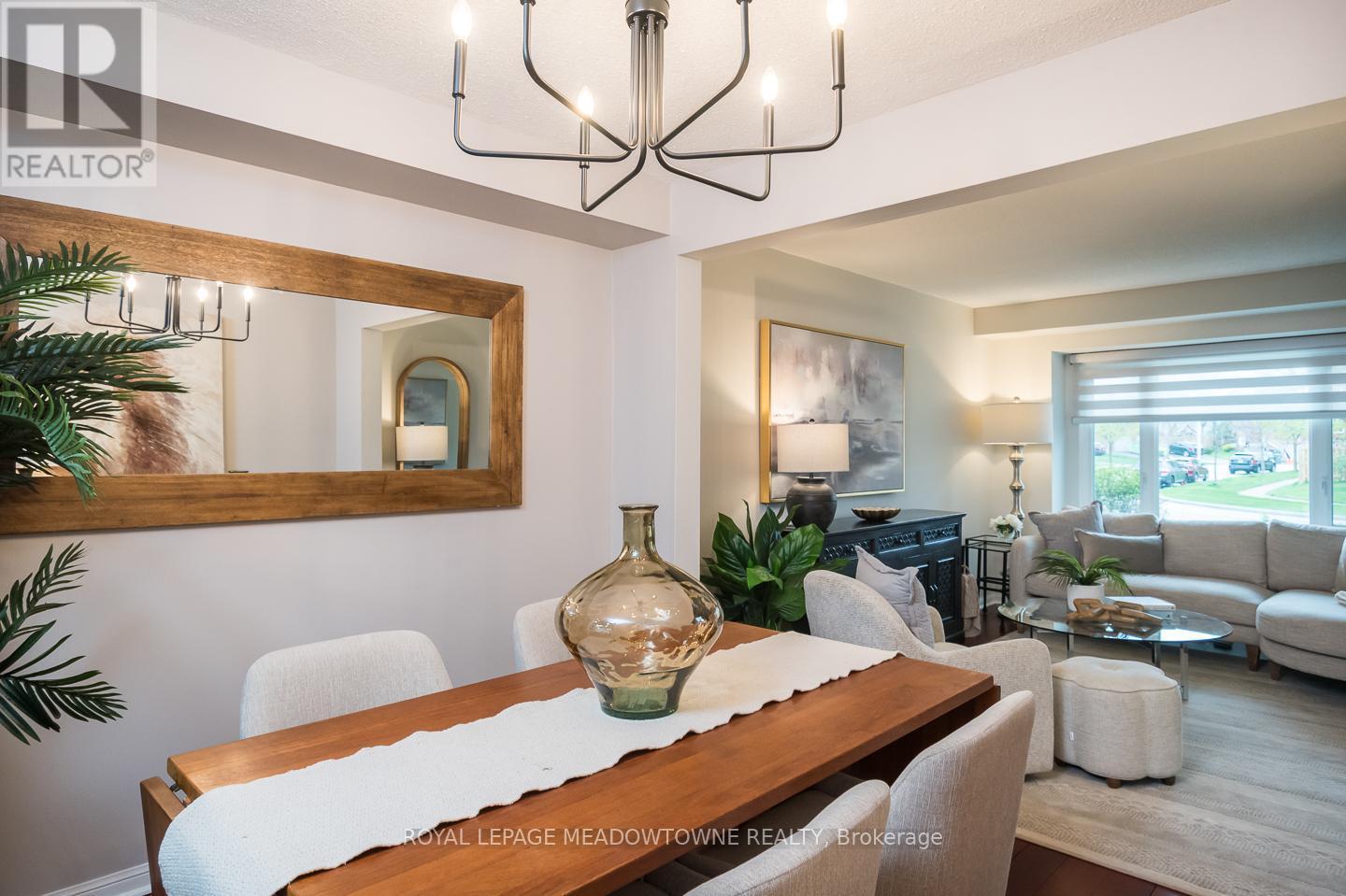 












2696 LOS PALMAS COURT

,
Mississauga,




Ontario
L5N2G7

