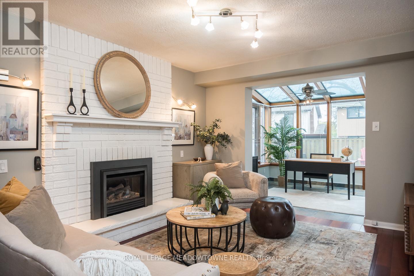 












2696 LOS PALMAS COURT

,
Mississauga,




Ontario
L5N2G7

