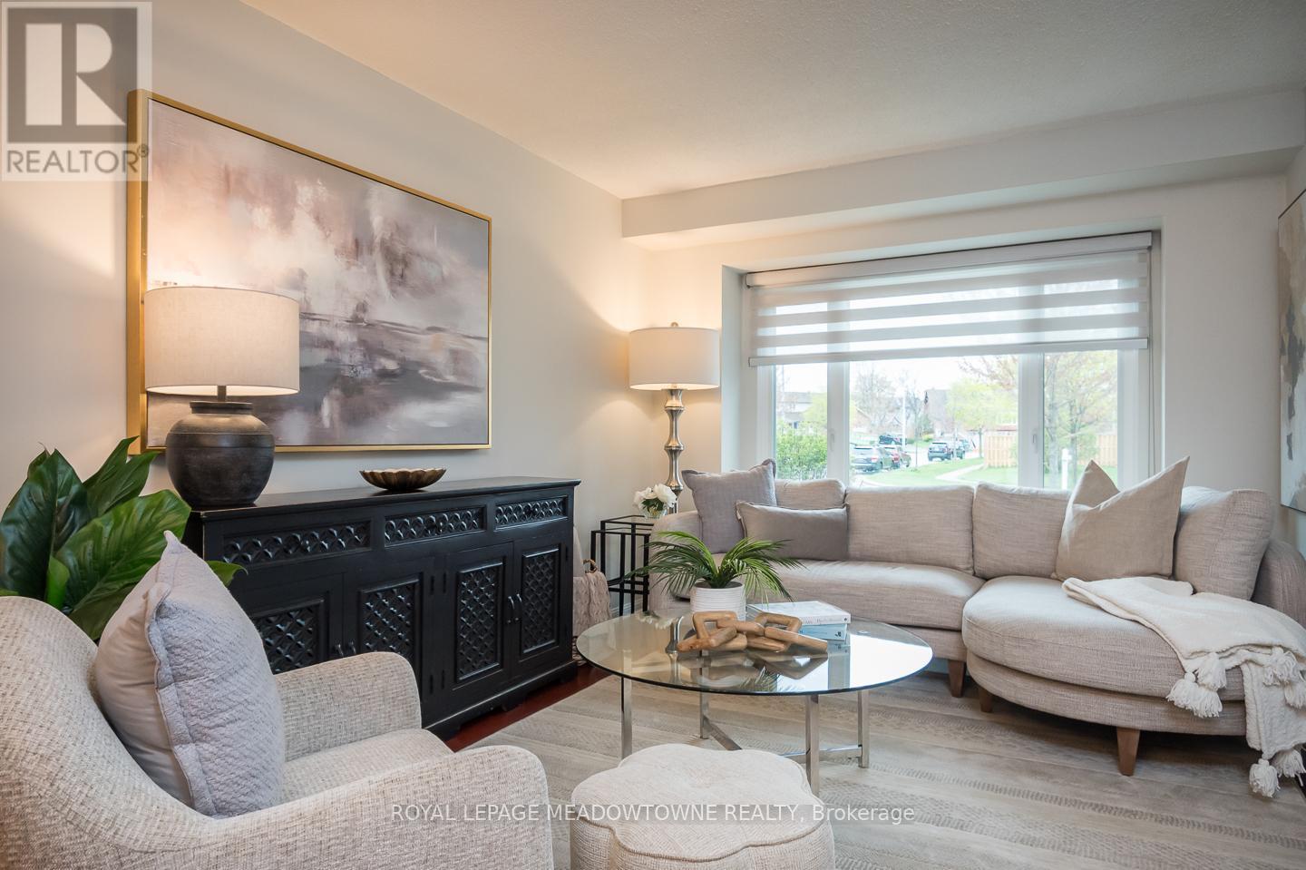 












2696 LOS PALMAS COURT

,
Mississauga,




Ontario
L5N2G7

