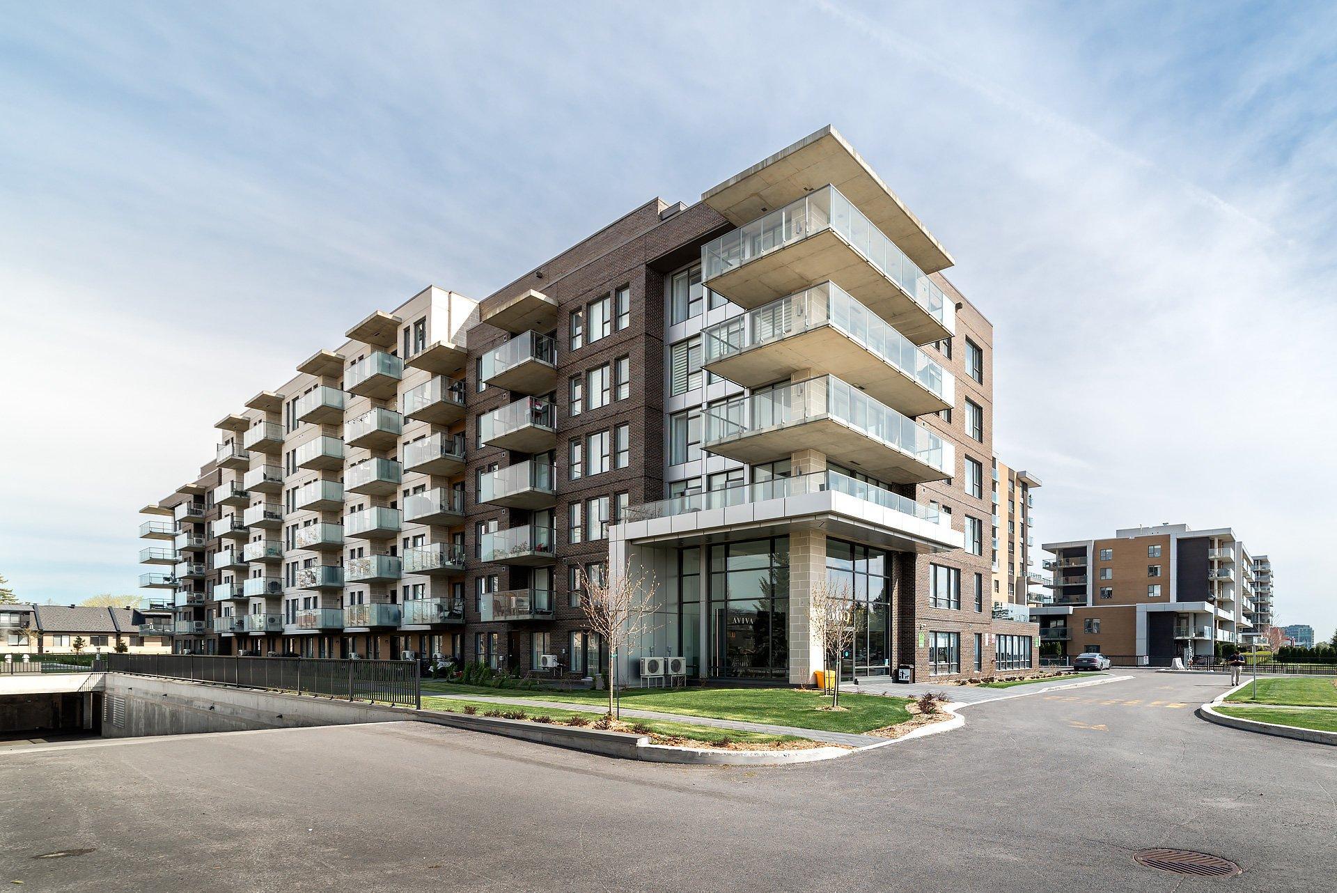 









365


Boul. Brunswick

, 209,
Pointe-Claire,




QC
H9R0H3

