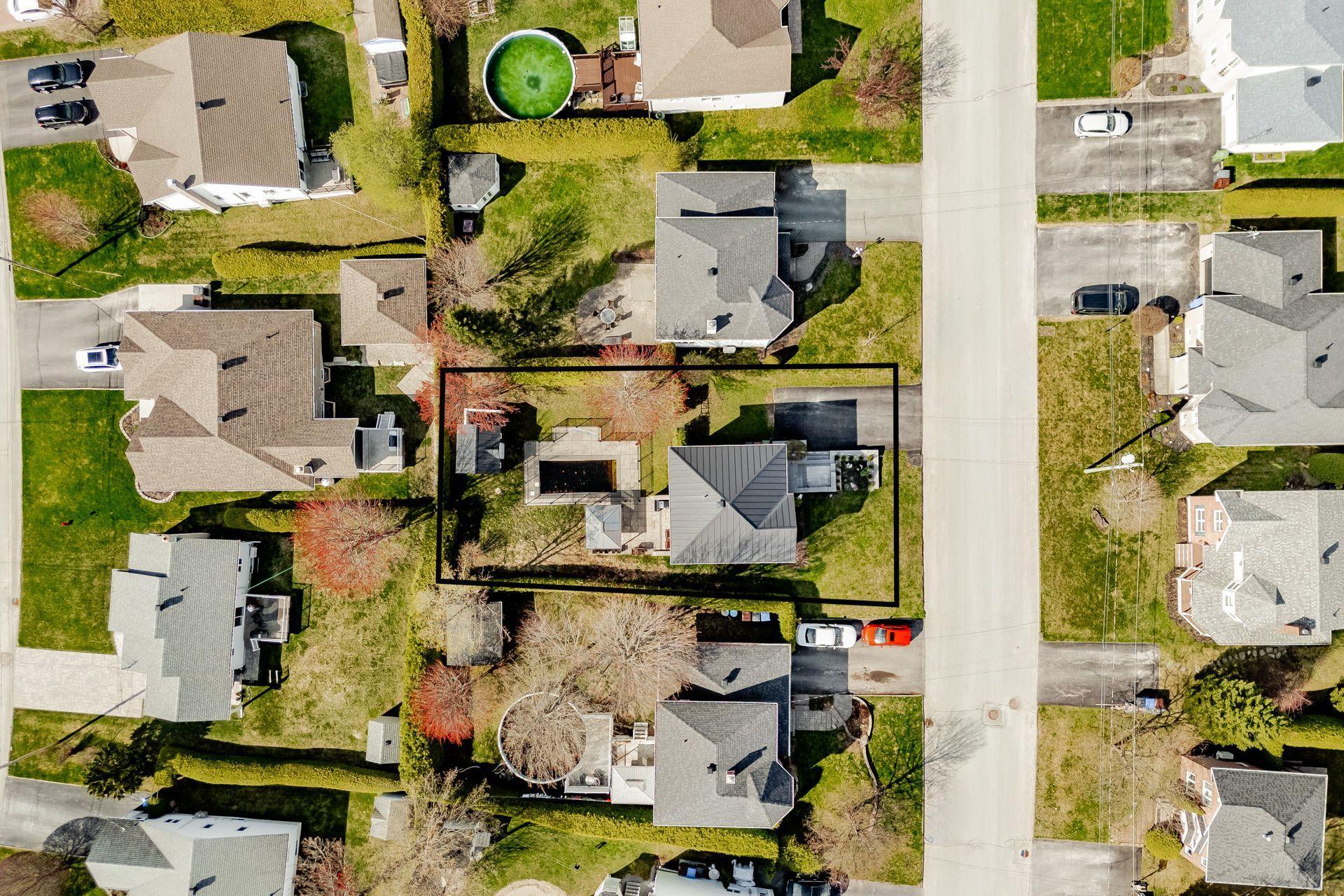 









3270


Rue Marika

,
Sherbrooke (Fleurimont),




QC
J1G5H4

