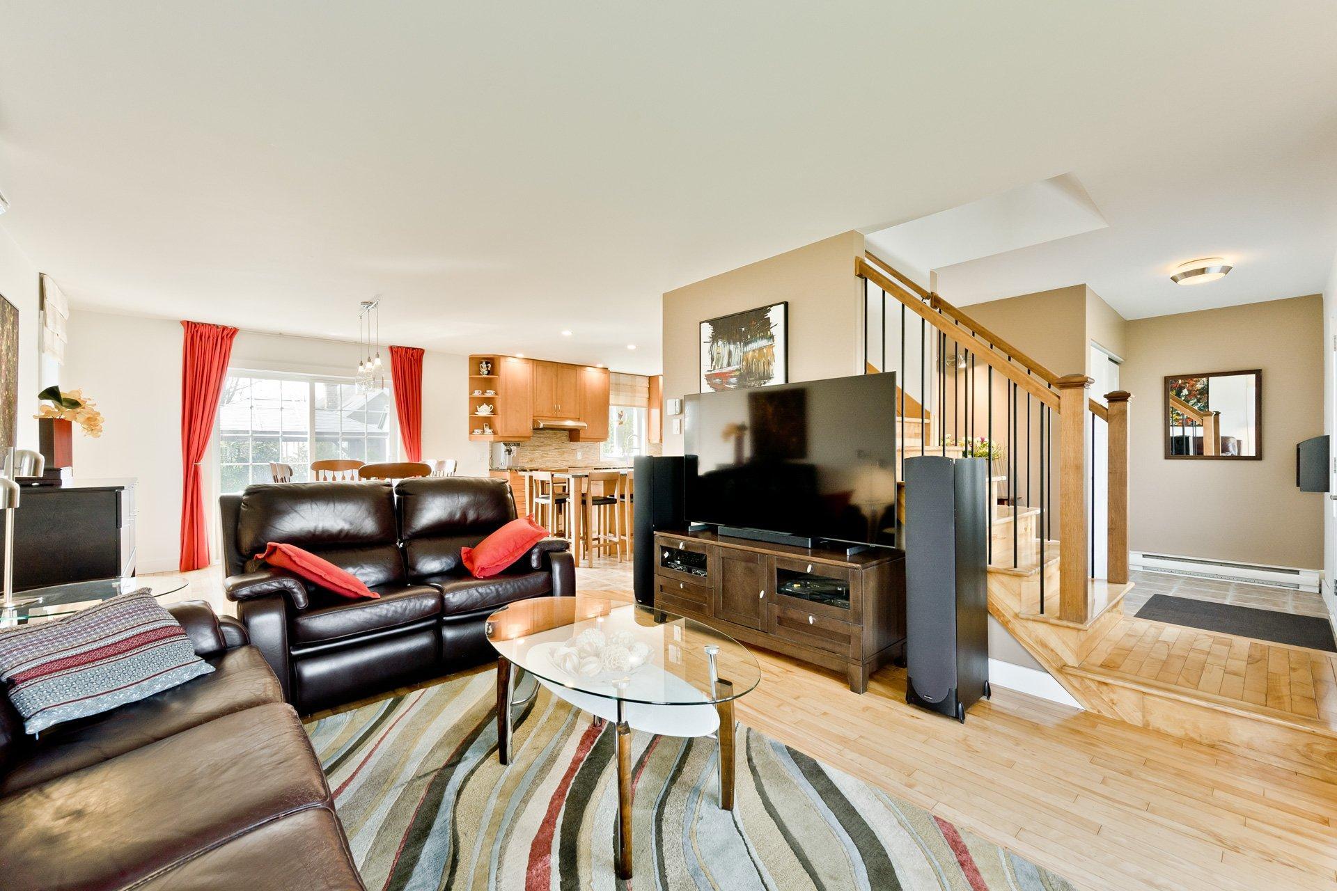 









3270


Rue Marika

,
Sherbrooke (Fleurimont),




QC
J1G5H4

