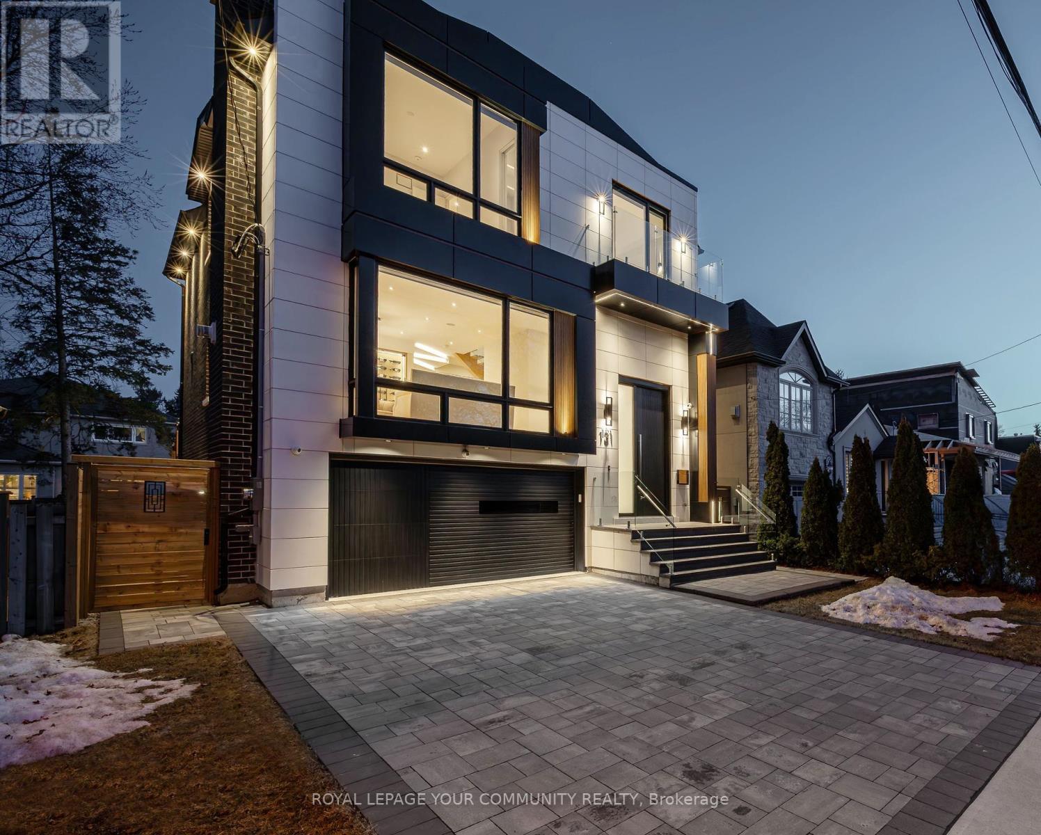 












131 POYNTZ AVENUE

,
Toronto,




Ontario
M2N1J3

