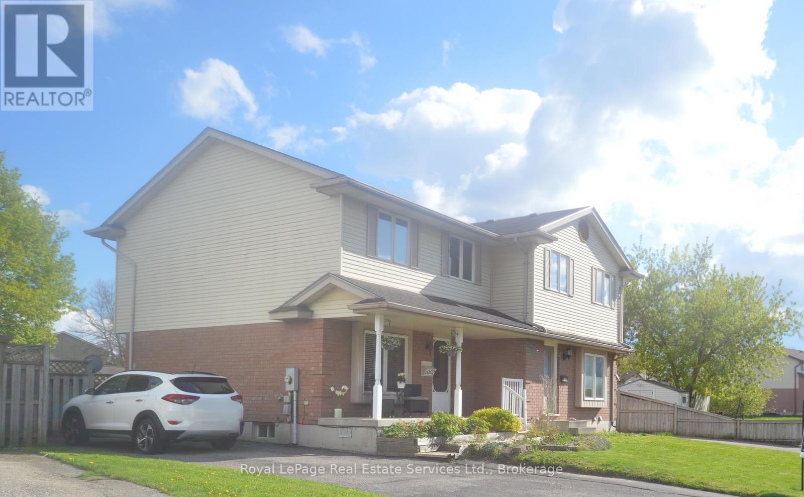 












1002 CREE AVENUE

,
Woodstock (Woodstock - North),




Ontario
N4T1A2


