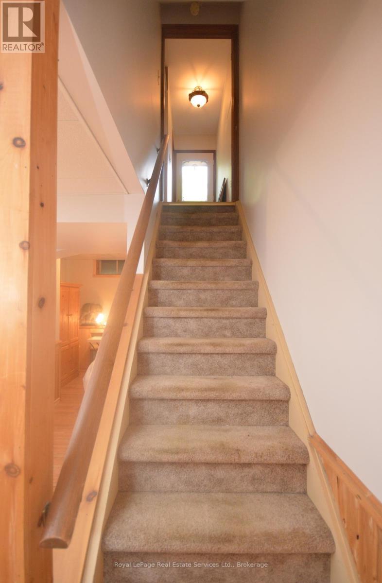 












1002 CREE AVENUE

,
Woodstock (Woodstock - North),




Ontario
N4T1A2

