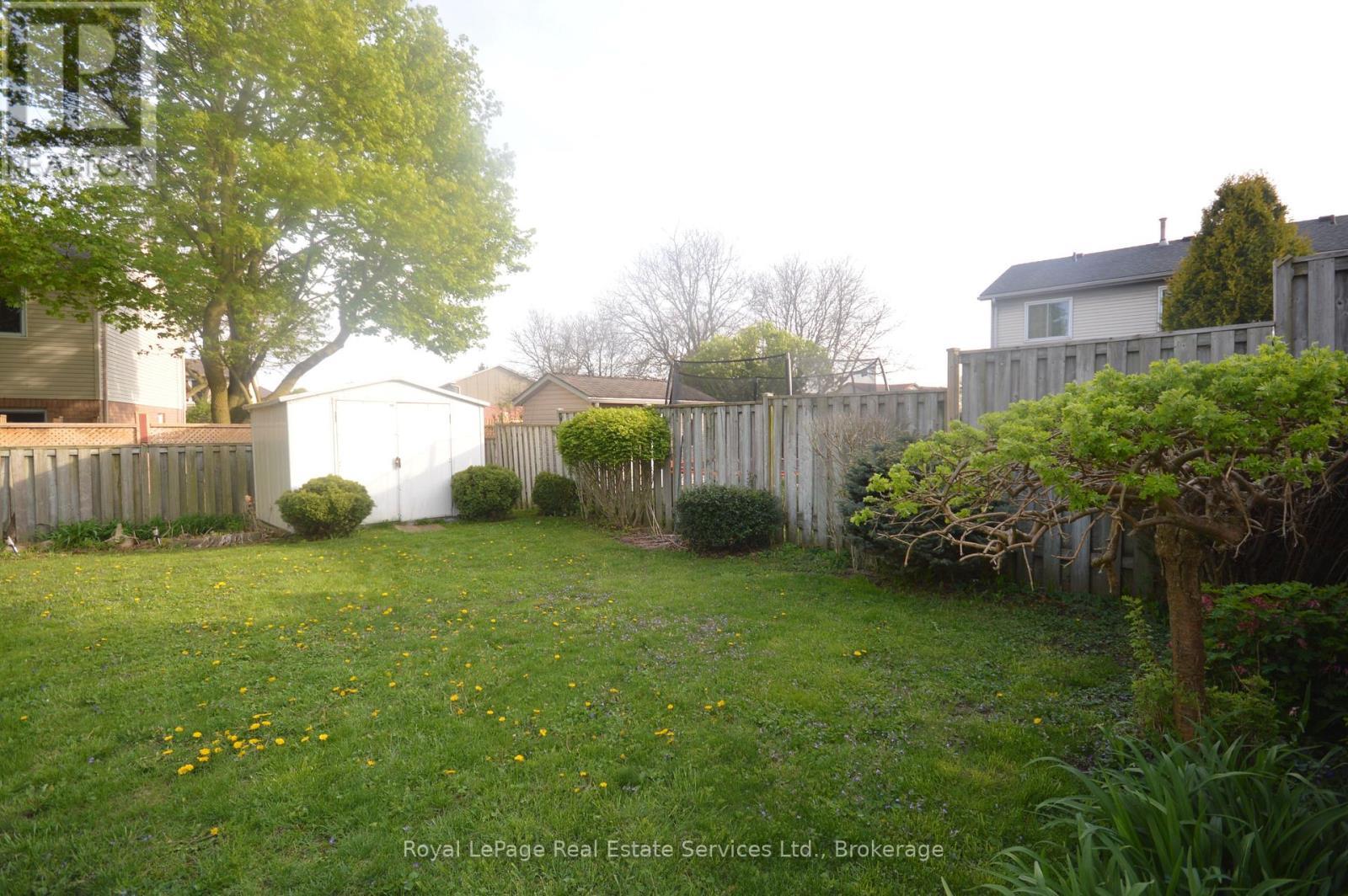 












1002 CREE AVENUE

,
Woodstock (Woodstock - North),




Ontario
N4T1A2

