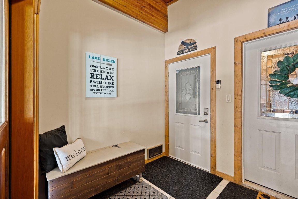 









800


Idabel Lake

Road, 9,
Kelowna,




BC
V0H 1N0

