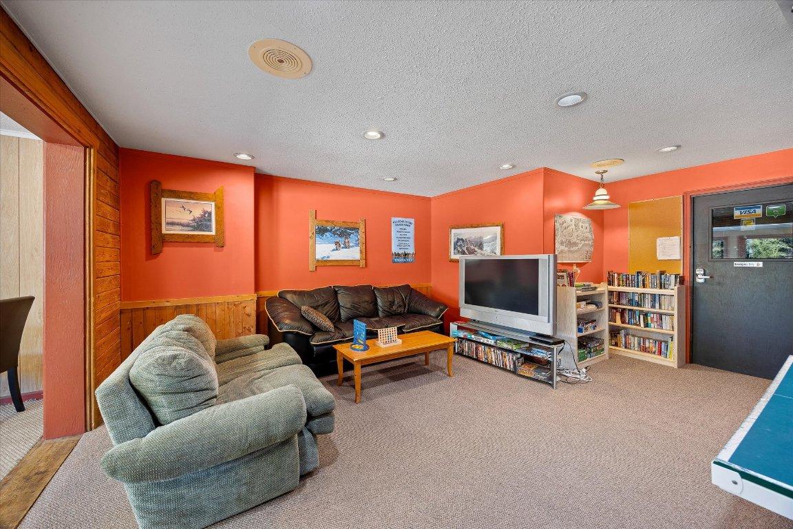 









800


Idabel Lake

Road, 9,
Kelowna,




BC
V0H 1N0

