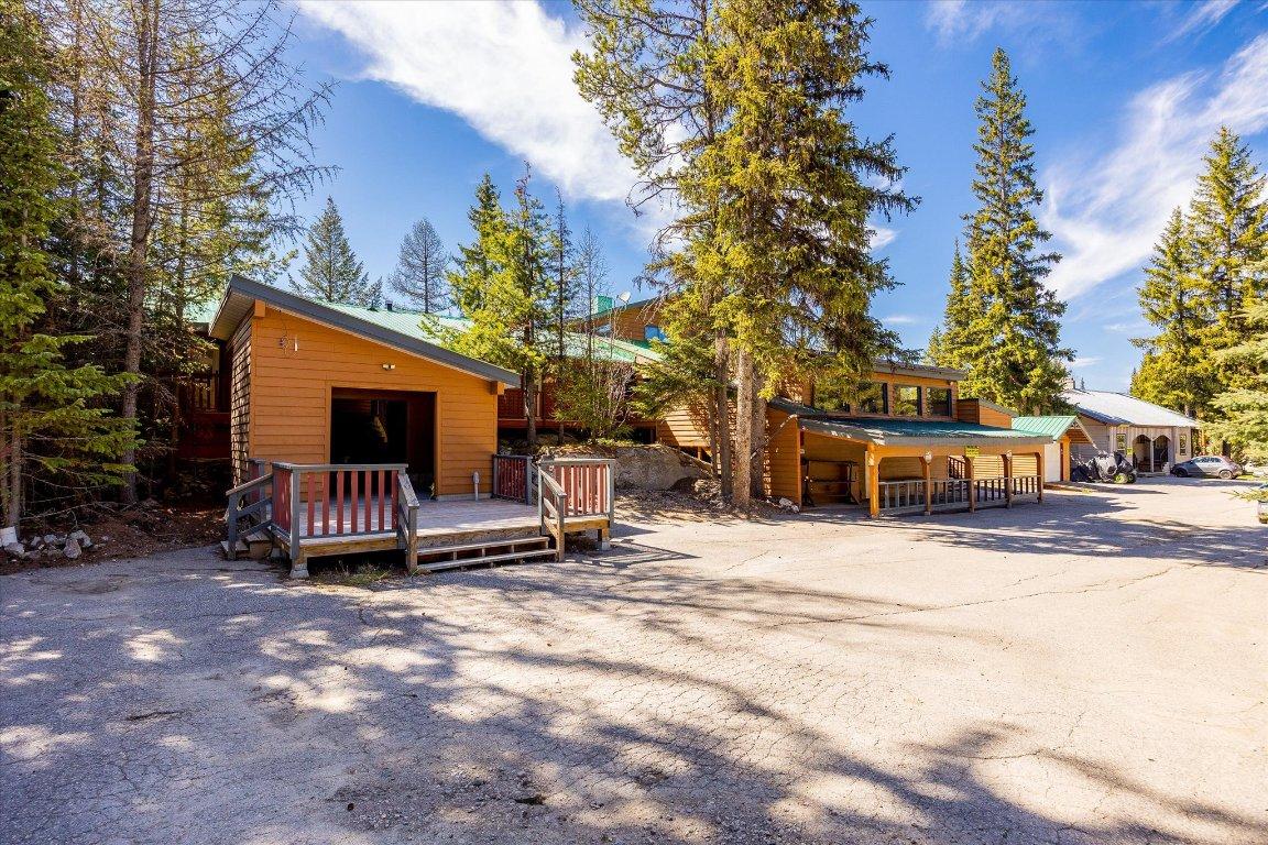 









800


Idabel Lake

Road, 9,
Kelowna,




BC
V0H 1N0

