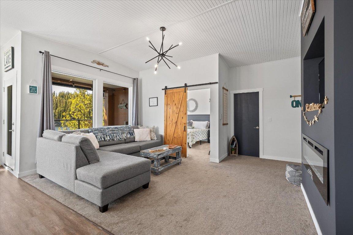 









800


Idabel Lake

Road, 9,
Kelowna,




BC
V0H 1N0

