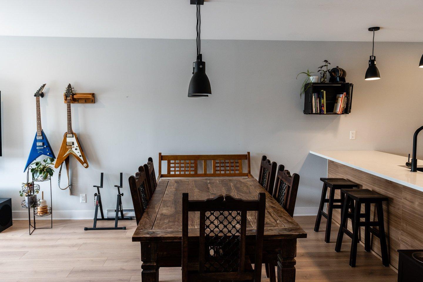 









729


Rue Magnone

,
Granby,




QC
J2H3J4

