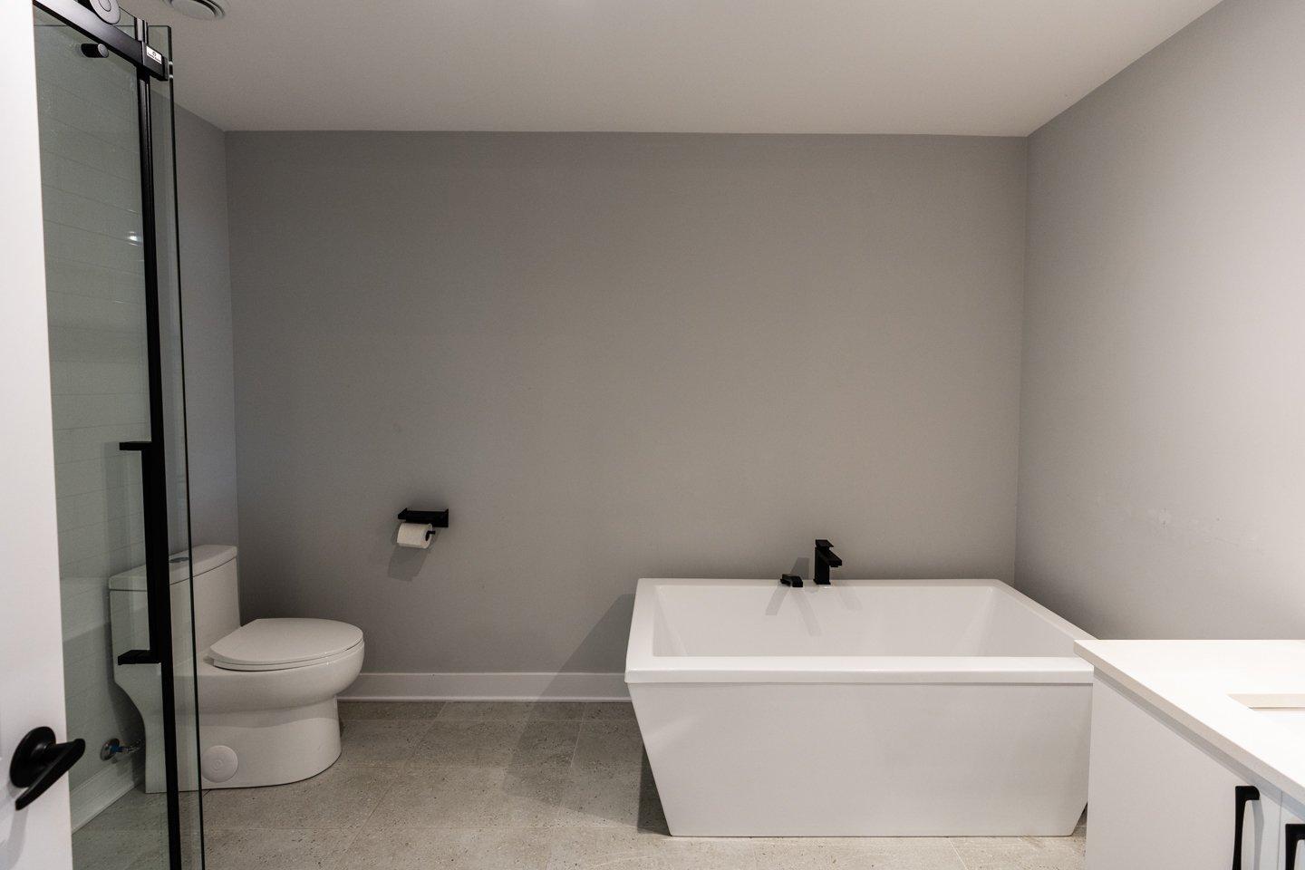 









729


Rue Magnone

,
Granby,




QC
J2H3J4

