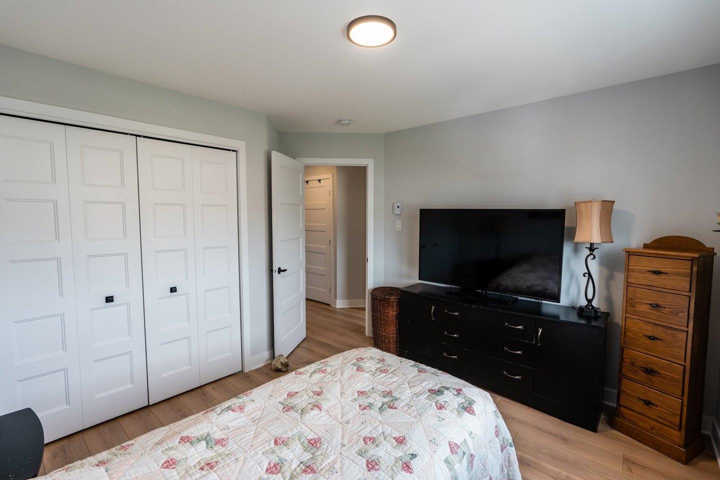 









729


Rue Magnone

,
Granby,




QC
J2H3J4

