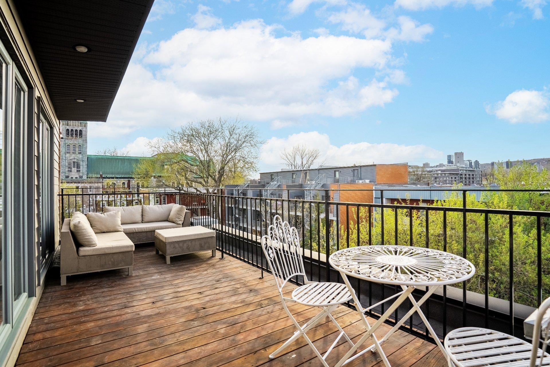 









1981


Rue du Centre

, 401,
Montréal (Le Sud-Ouest),




QC
H3K1J1

