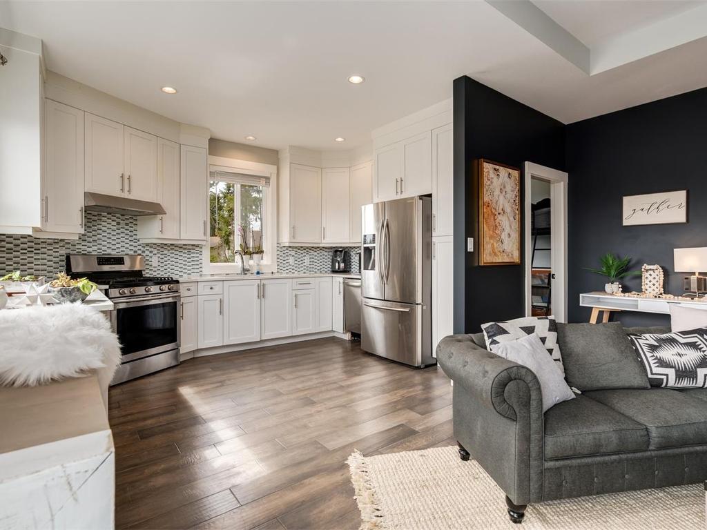 









5766


Linley Valley

Dr,
Nanaimo,




BC
V9T 0G6

