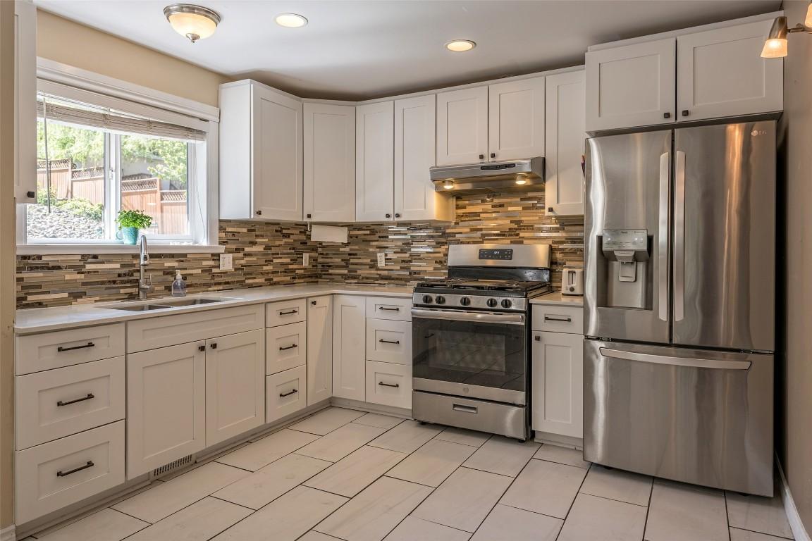 









10718


Pinecrest

Road,
Vernon,




BC
V1H 2C1

